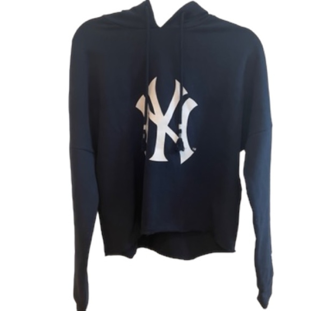 NWT Yankees Cut off Navy Sweatshirt - Small